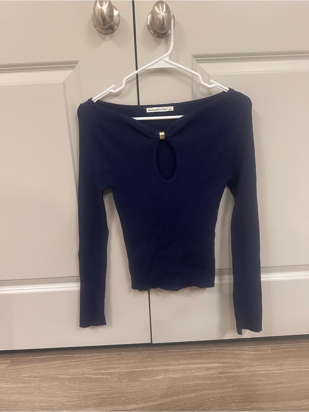 Abercrombie & Fitch Navy Ribbed Long-Sleeve Keyhole Top